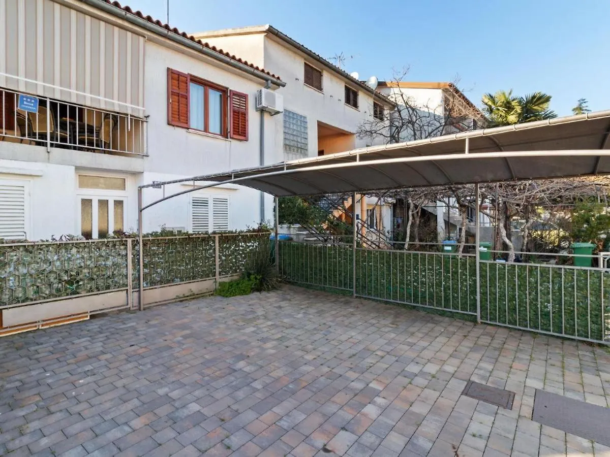 Olivia Apartment Porec